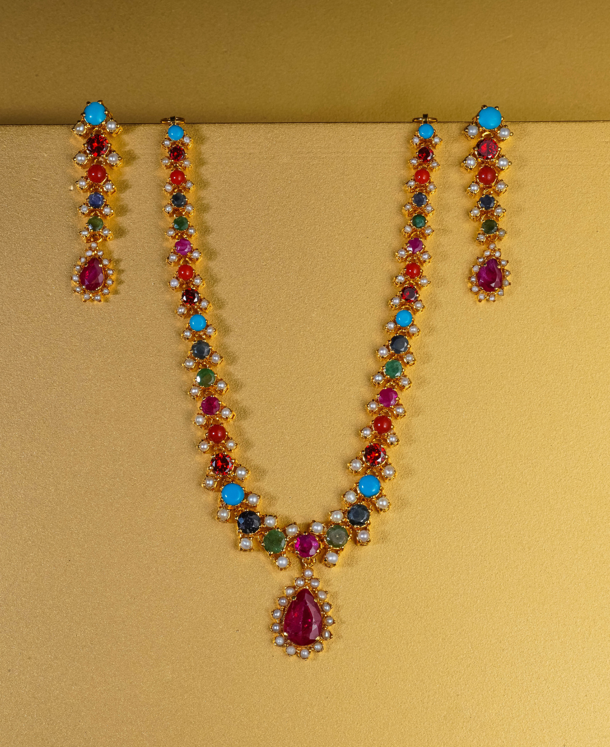 Naurattan Necklace Set